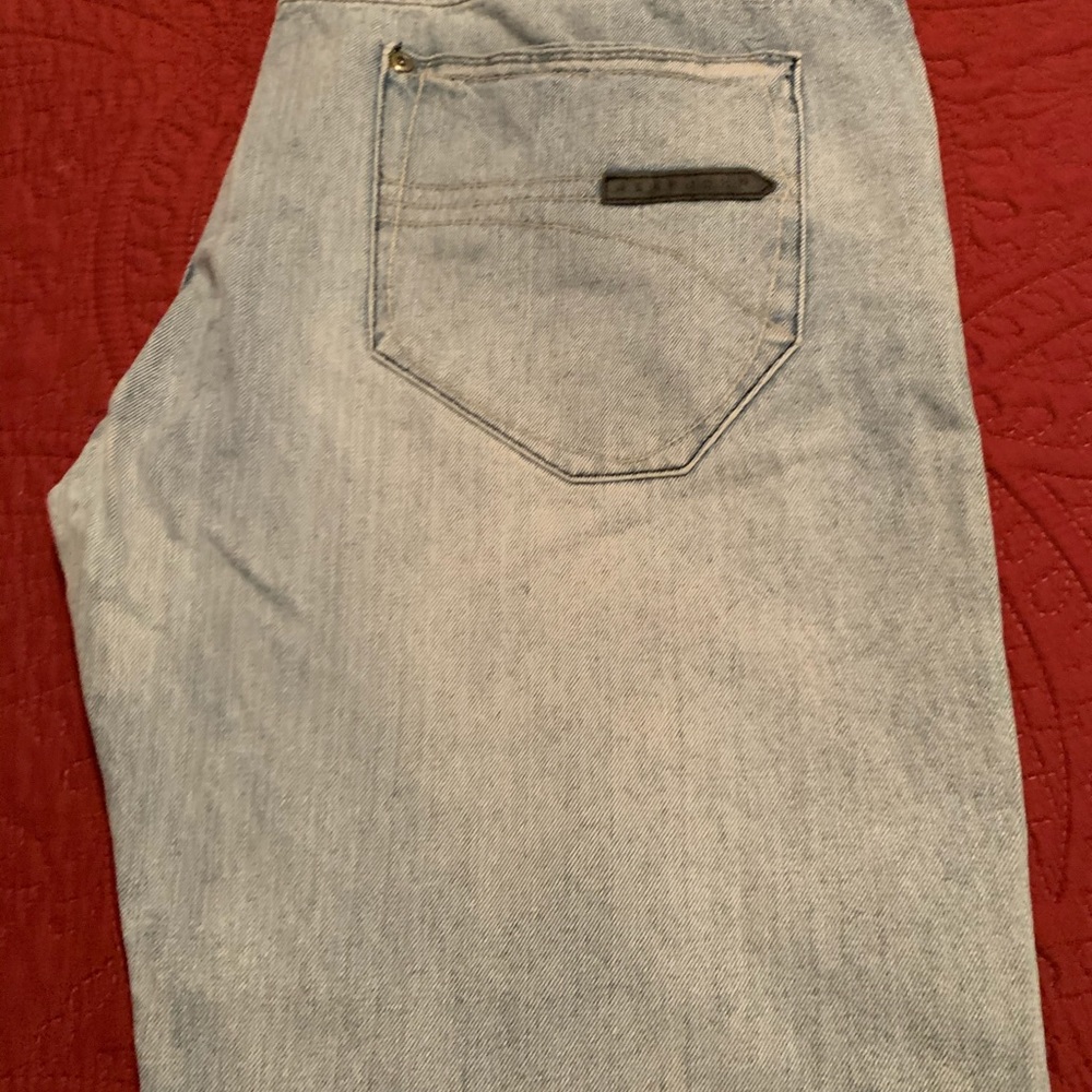 SeanJohn relaxed straight leg jeans size 40x30